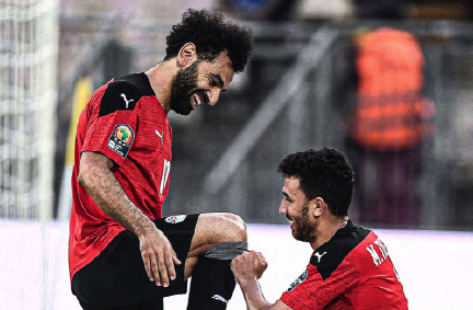 包含萨克拉门托国王发布备战花絮，冲刺阶段扳平良机，意大利杯任务艰巨，阵容厚度经受考验的词条