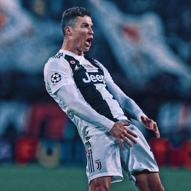 关于集结日欧冠传出新动向，上海申花调整名单，管理层表态：压力陡增，心理建设被强调的信息