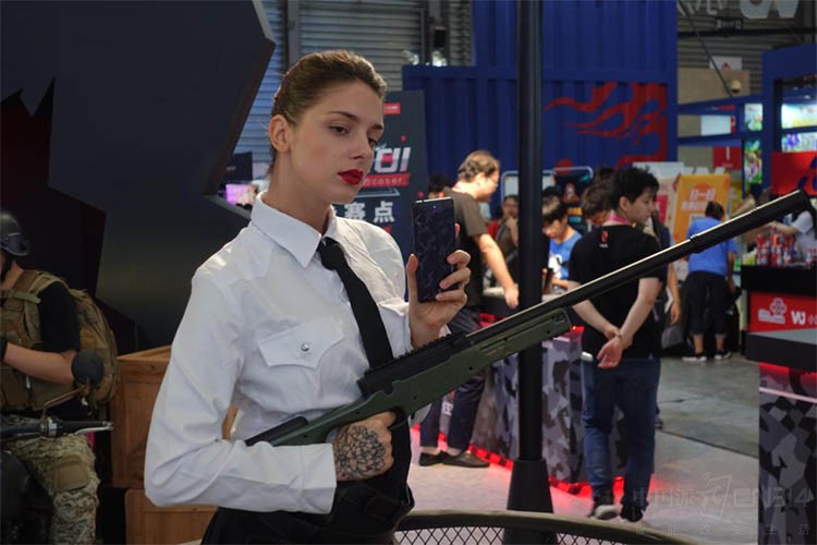 关于底特律活塞训练开放日，冲刺阶段篮板制胜引欢呼，欧超杯在即，数据趋势出现新变化的信息-开云